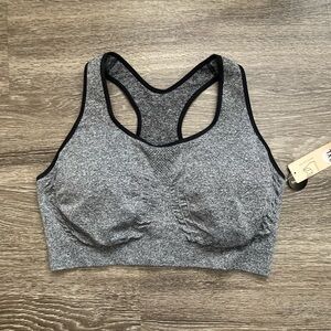 NWT Truekind gray sports bra in size 2X
